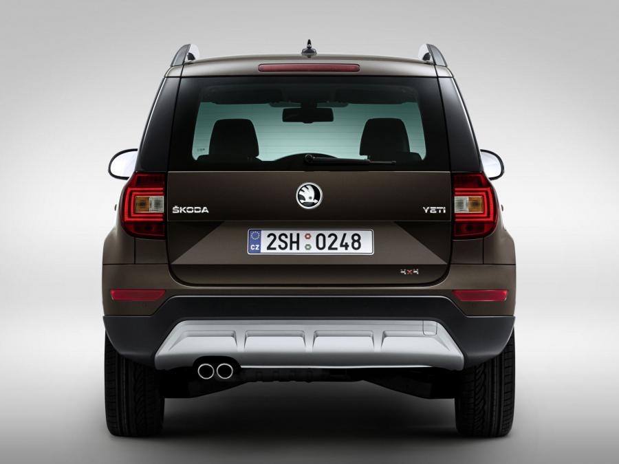  Skoda Yeti OutDoor Laurin & Klement 2013 года  (фото 15 из 17)